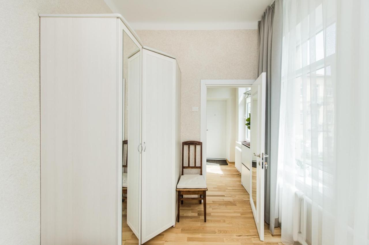 Lovely 1-Bedroom Apartment In Kaunas Old Town Exterior foto